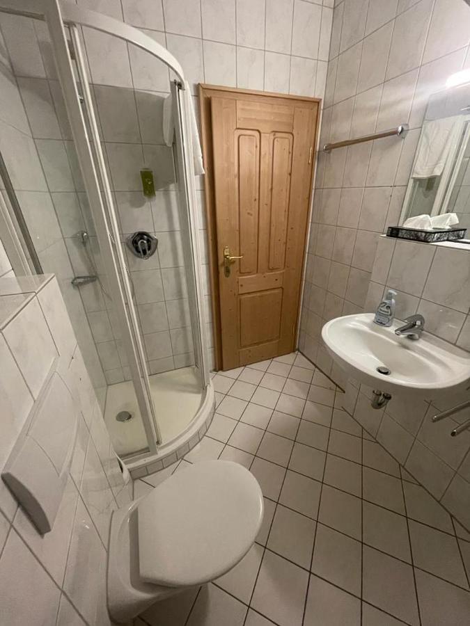 Hotel Und Restaurant Gruner Hahn Elsenfeld المظهر الخارجي الصورة