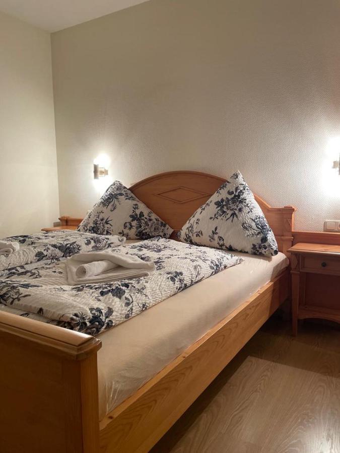 Hotel Und Restaurant Gruner Hahn Elsenfeld المظهر الخارجي الصورة