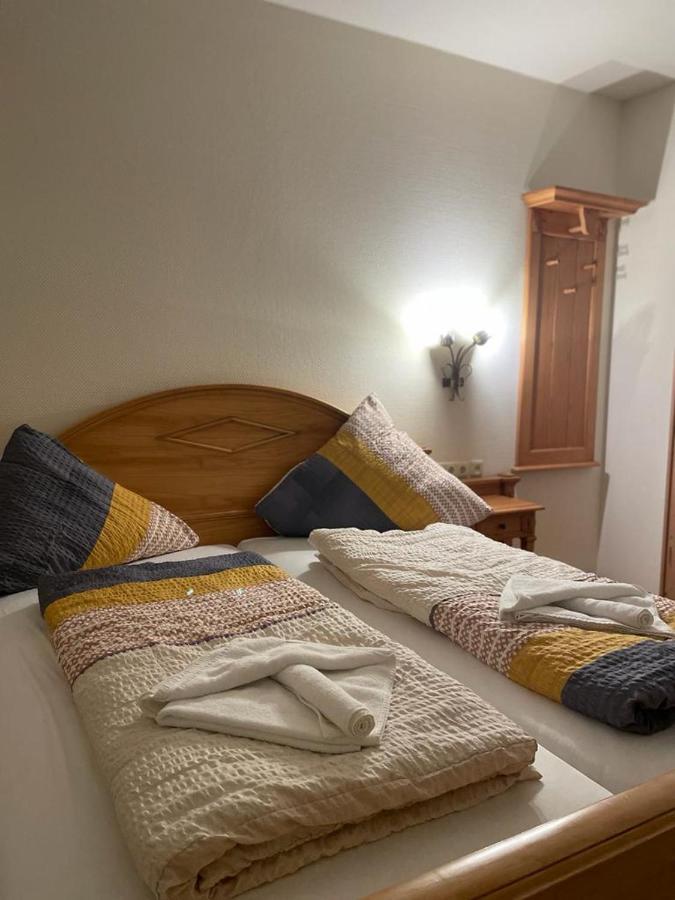 Hotel Und Restaurant Gruner Hahn Elsenfeld المظهر الخارجي الصورة